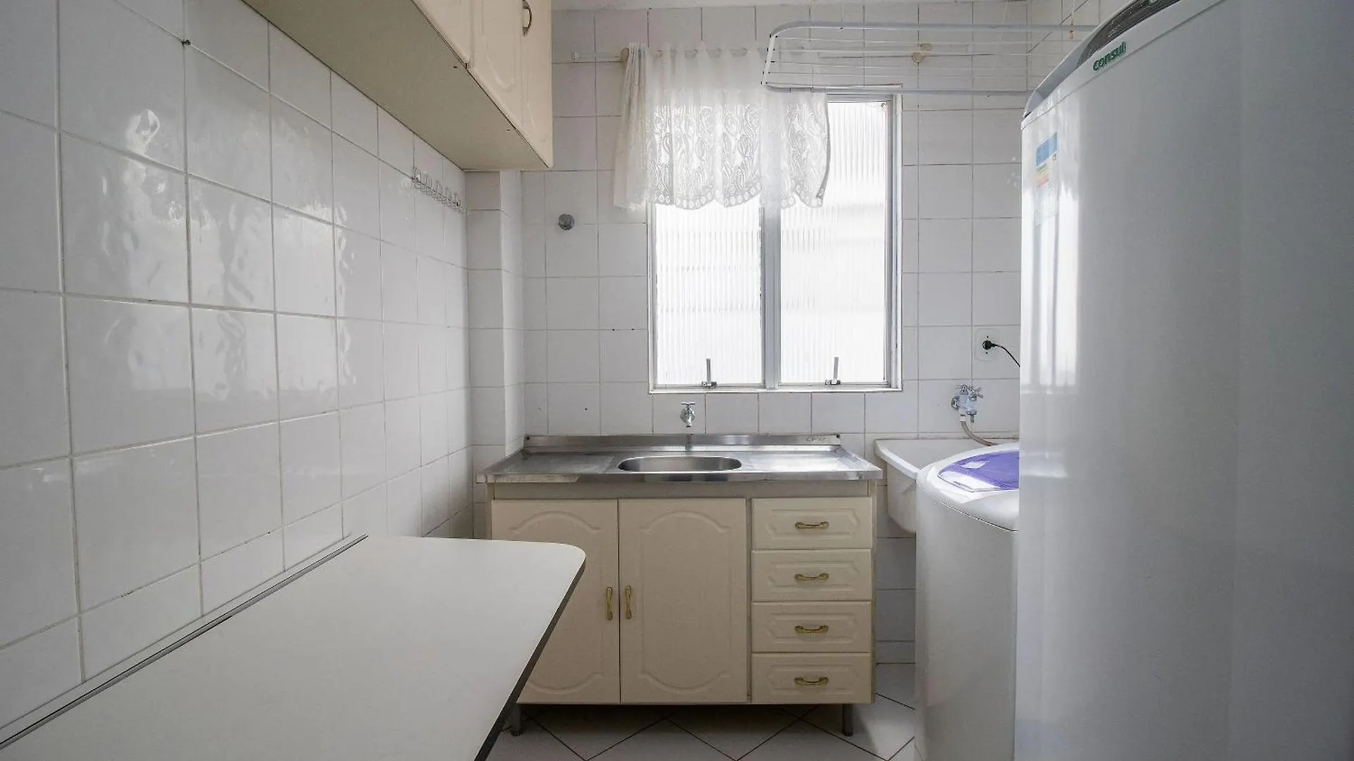 Clr23 -Calcadao, 1Dorm Climatizado, Wi-Fi, Garagem Apartment Balneario Camboriu